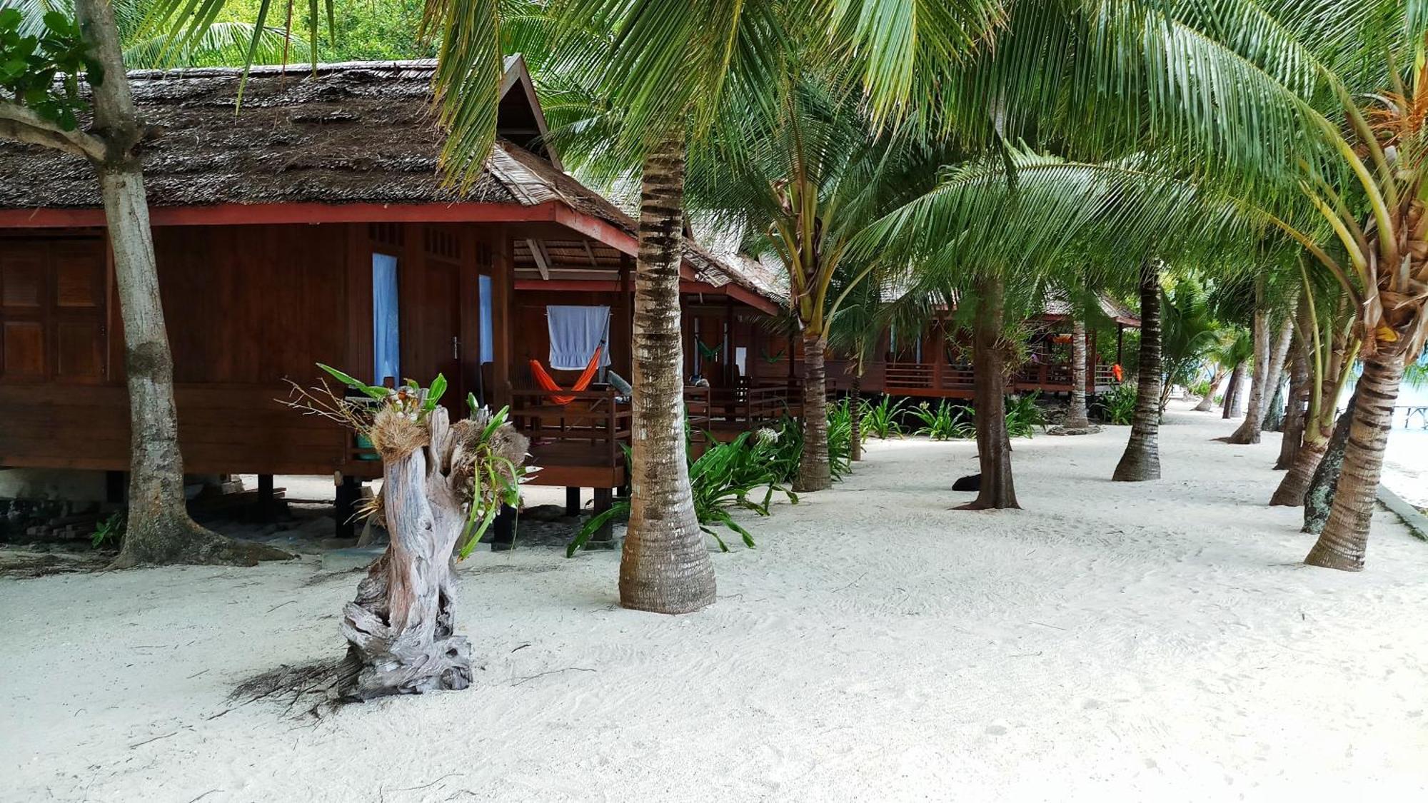 Bolilanga Island Resort - Togean Island Angkayo Ngoại thất bức ảnh